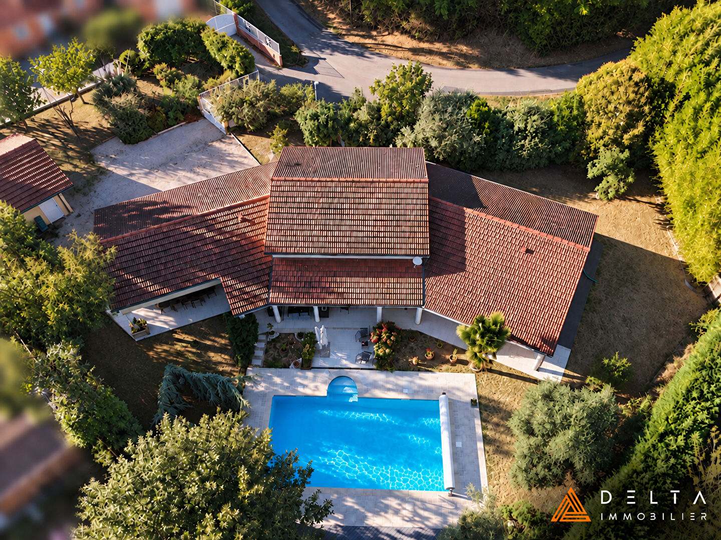 Maison 4 pièces 185 m² · à Neyron · 185 m² · 722 000 €